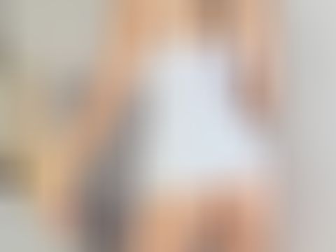 Maki_Adams27 webcam livesex profile in spanish cams